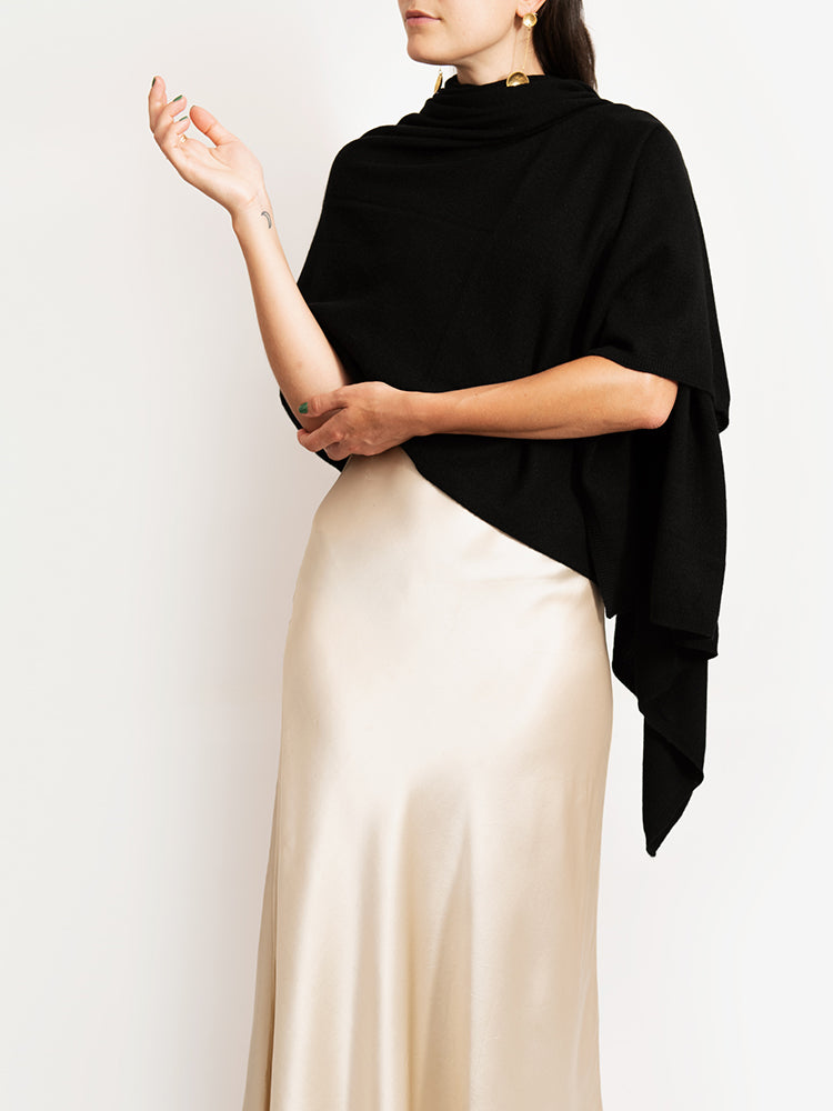CASHMERE BUTTON WRAP PONCHO