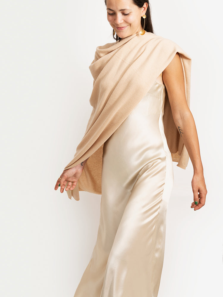 CASHMERE BUTTON WRAP PONCHO