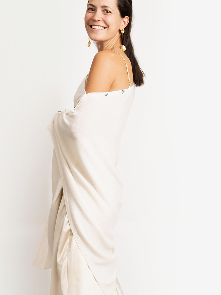 CASHMERE BUTTON WRAP PONCHO