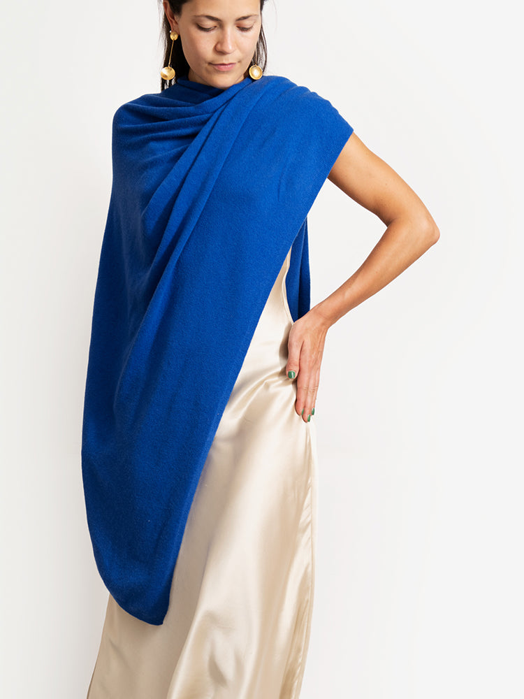 CASHMERE BUTTON WRAP PONCHO