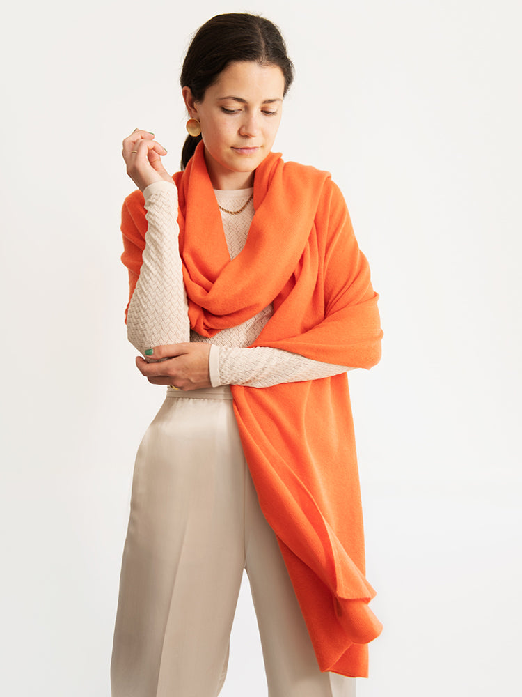 SUPER-SOFT TRAVEL WRAP