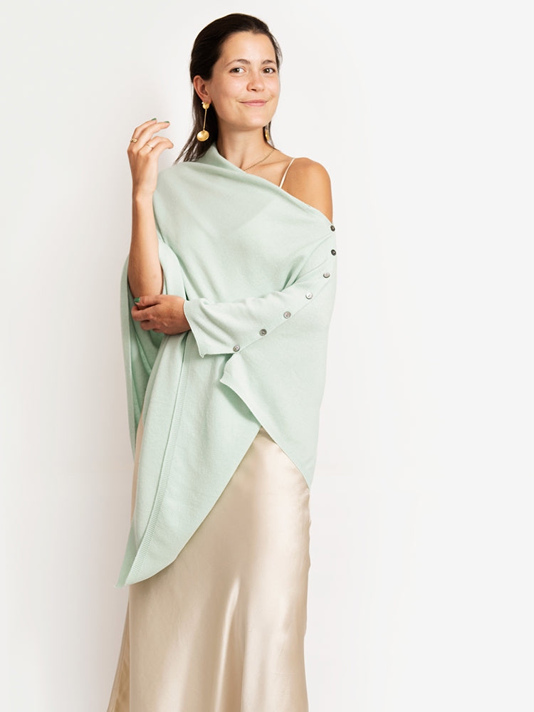 CASHMERE BUTTON WRAP PONCHO